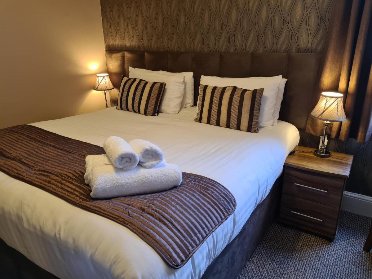 The Penkelie Hotel Southport Buitenkant foto