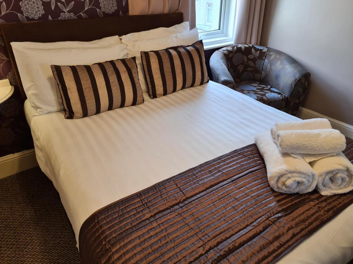 The Penkelie Hotel Southport Buitenkant foto